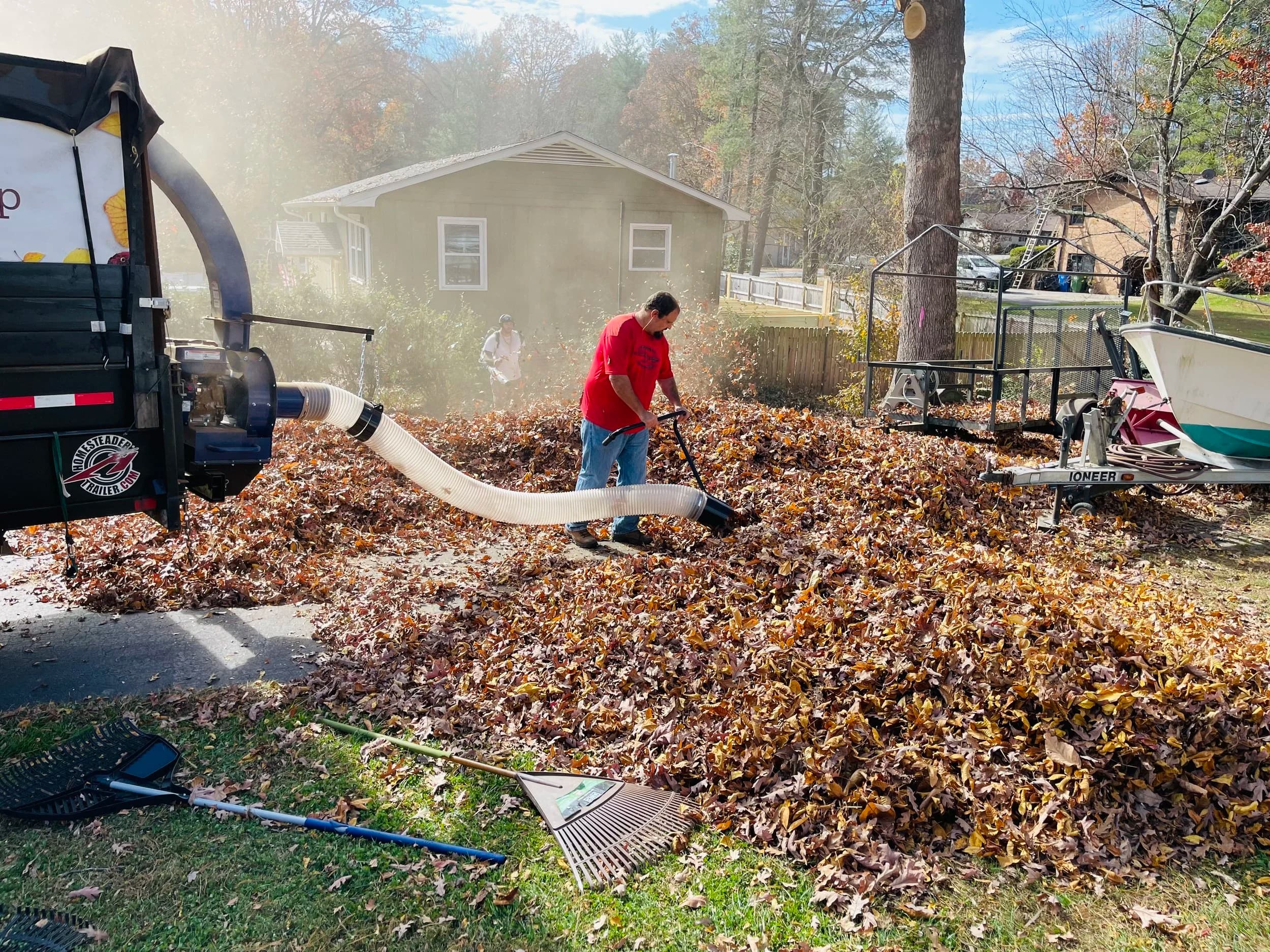 Leaf Removal Services in Dublin, OH